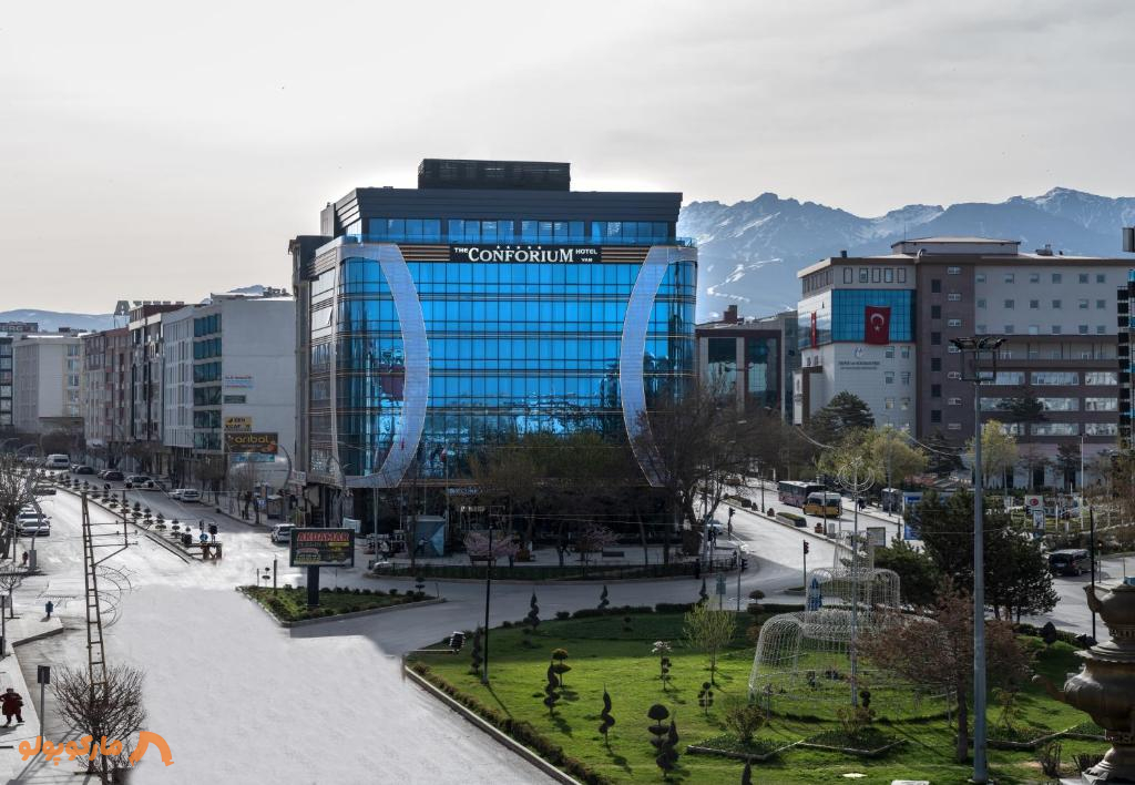 هتل کانفریوم وان