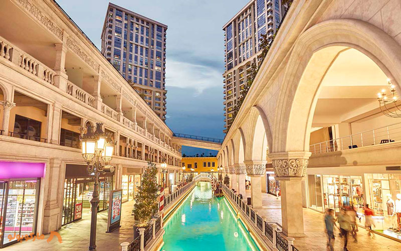 ونیزیا مگا اوت لت